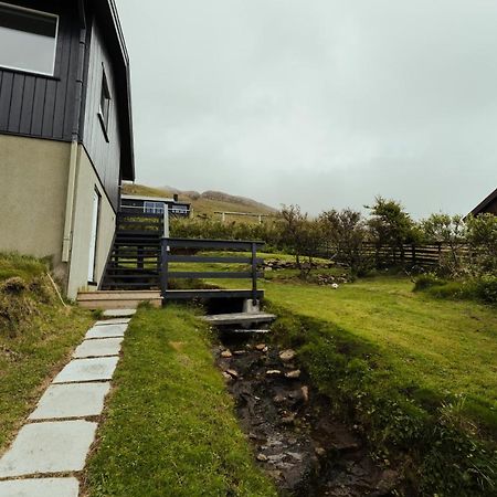 Cozy 2-Bedroom House With A Fantastic View Leynar Exteriör bild