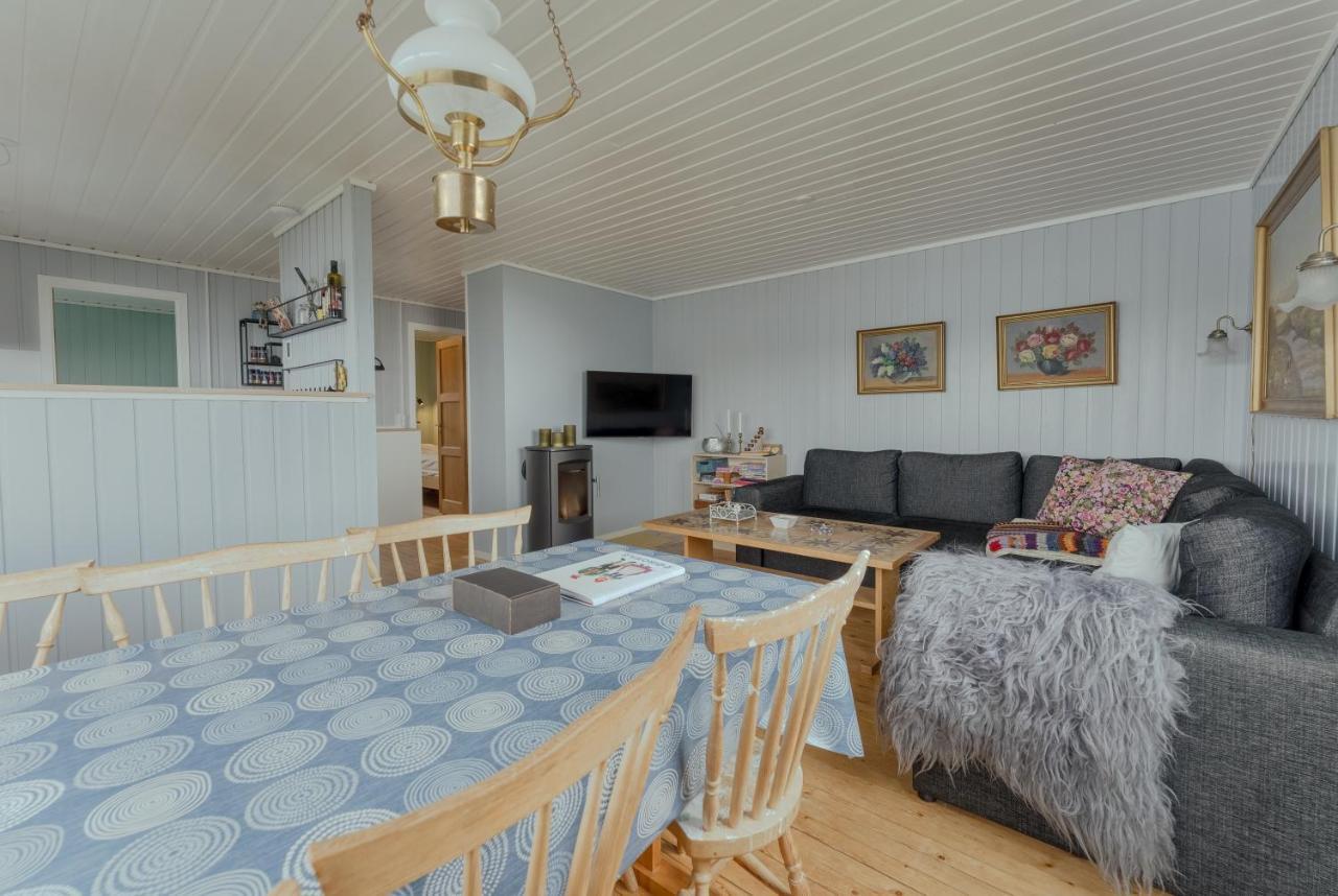 Cozy 2-Bedroom House With A Fantastic View Leynar Exteriör bild
